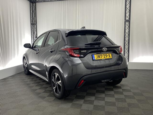 Toyota YARIS 1.5 Hybrid Style Automaat | Apple Carplay | Dodehoek Det. | Camera | ACC | DAB |