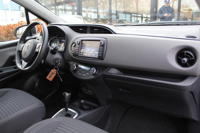 Toyota YARIS 1.5 Hybrid Active | Rijklaar | Clima | Cruise | Camera | Dealer onderhouden | NL-auto