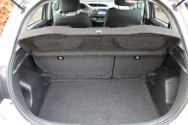 Toyota YARIS 1.5 Hybrid Active | Rijklaar | Clima | Cruise | Camera | Dealer onderhouden | NL-auto