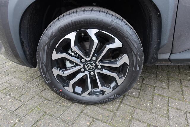 Toyota YARIS Cross 1.5 Hybrid 130PK Dynamic * NIEUW* STUUR - STOEL verwarming !