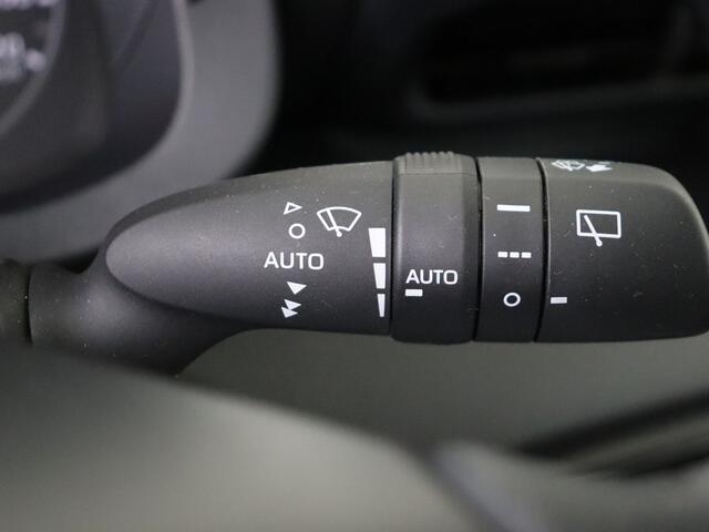 Toyota YARIS 1.5 Hybrid Active