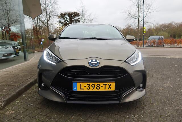 Toyota YARIS 1.5 Hybrid Dynamic APPLE-CARPLAY / CAMERA