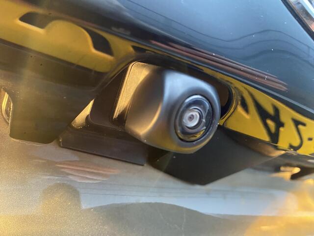 Toyota YARIS 1.5 Hybrid 115 First Edition Navigatie Apple CarPlay/Android Auto, achteruitrij camera, adaptieve cruise control, keyless, NL auto!