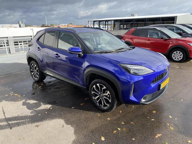 Toyota YARIS Cross 1.5 Hybrid 115 First Edition Navigatie Apple CarPlay/Android Auto, keyless entry- & start, adaptieve cruise control, achteruitrij camera,