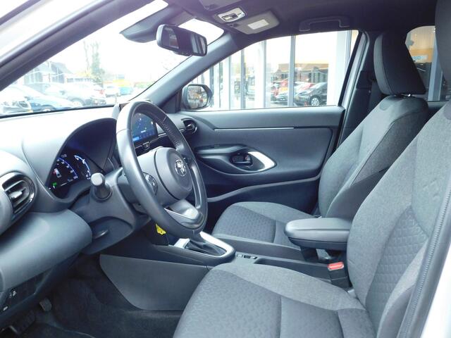 Toyota YARIS Cross 1.5 Hybrid Dynamic | Trekhaak | PDC | Stoelverwarming