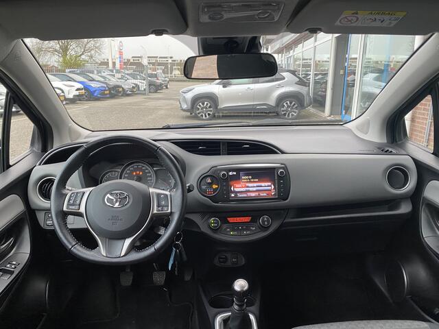 Toyota YARIS 1.3 VVT-i Trend Navigatie Trekhaak
