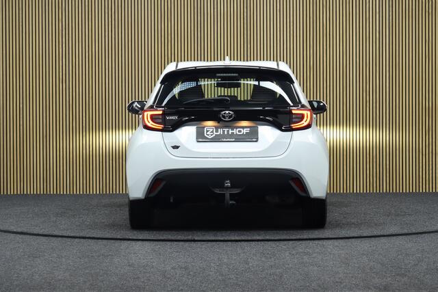 Toyota YARIS 1.5 VVT-i Business Plus | Adaptive-cruise | Afneembare Trekhaak | Camera | Clima | Maps Navigatie | Apple Carplay & Android Auto | Keyless | Stoel & Stuurverwarming