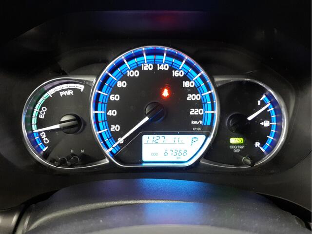 Toyota YARIS 1.5 Hybrid Trend Bi-Tone | Camera | LM Velgen |