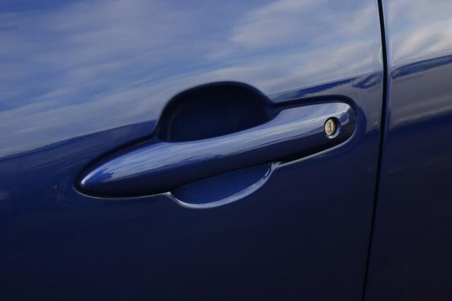 Toyota YARIS Cross 1.5 Hybrid Active | All season banden | CarPlay