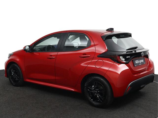 Toyota YARIS 1.5 Hybrid 115 Comfort | ADG XMAS EDITION | Lichtmetalen velgen | Achteruitrijcamera | Apple Carplay | Android Auto |