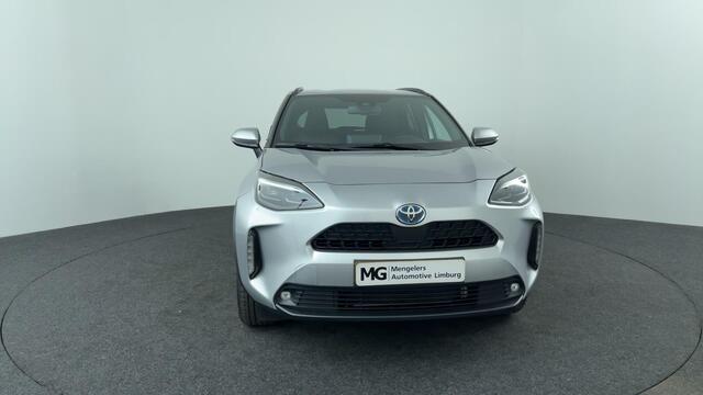 Toyota YARIS Cross 1.5 Hybrid Dynamic | Trekhaak | Navigatie | All seasonbanden | RIJKLAAR