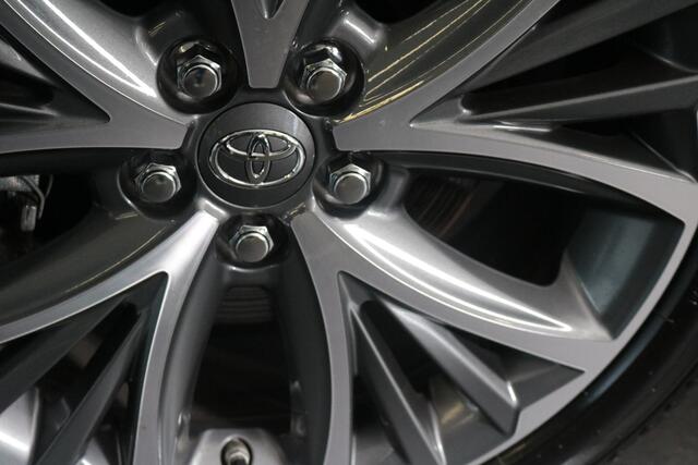 Toyota YARIS 1.5 Hybrid Executive Limited Panodak , Head up Display