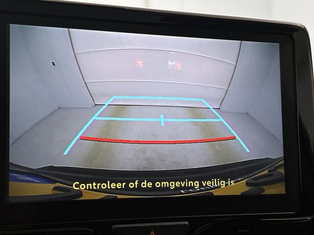 Toyota YARIS Cross 1.5 Hybrid Dynamic | Limited | Panorama dak | Stoelverwarming |