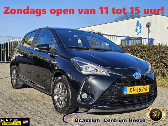 Toyota YARIS 1.5 Hybrid Executive, Zondag OPEN!