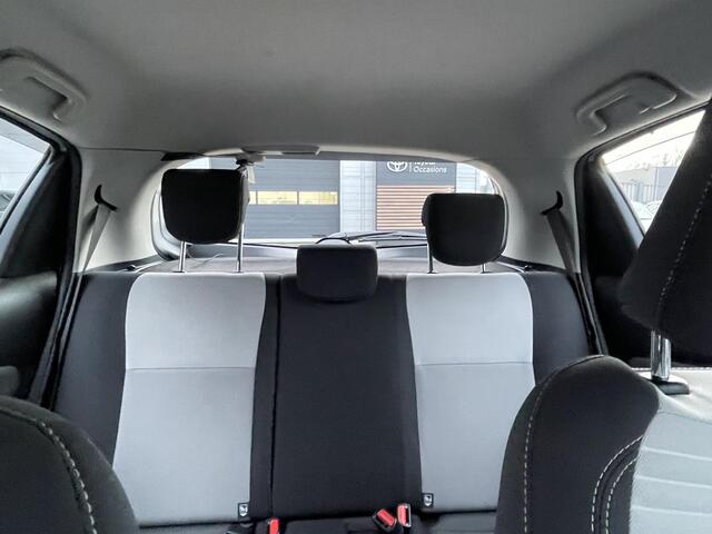 Toyota YARIS 1.5 Hybrid Design Sport parkeersensoren achter