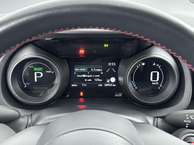 Toyota YARIS 1.5 Hybrid GR Sport Limited | Parkeercamera | Sportstoelen | Apple Carplay -/ Android Auto |