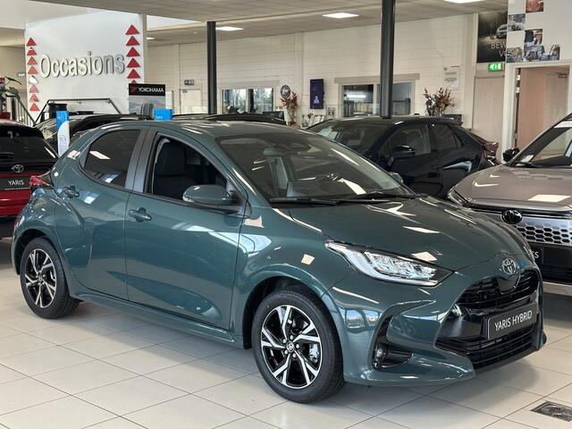 Toyota YARIS 1.5 Hybrid 115 Dynamic NIEUW! Direct leverbaar! ¤ 1000,- inruilpremie!