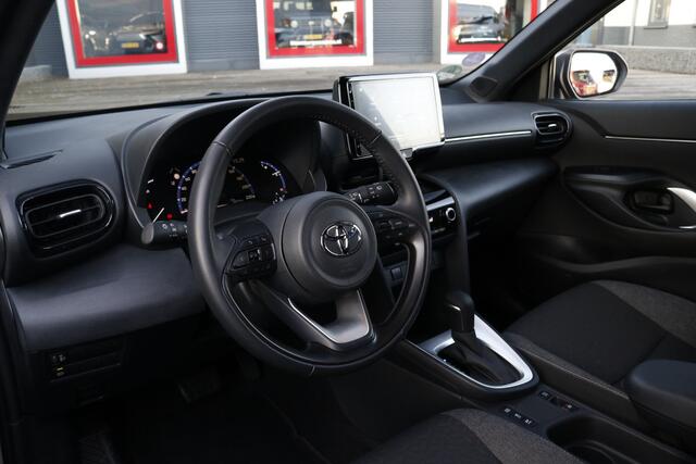 Toyota YARIS Cross 1.5 Hybrid Dynamic | Trekhaak | Apple Carplay | Achteruitrijcamera |