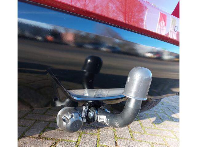 Toyota YARIS 1.5 Hybrid Executive Camera|Navi|LMvelgen.