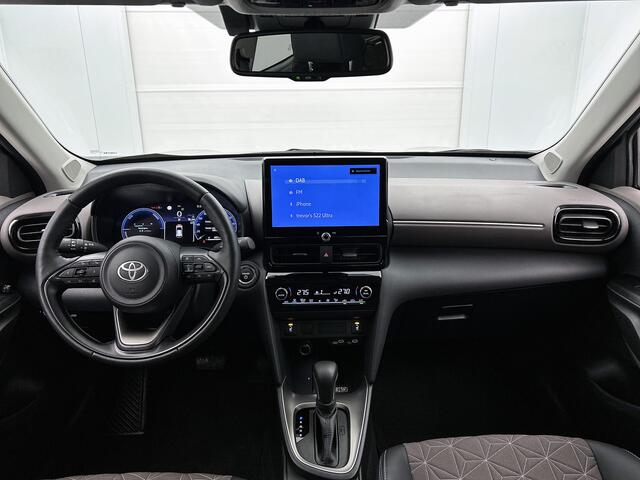 Toyota YARIS Cross 1.5 Hybrid 130 Executive | BTW voertuig | Achteruitrijcamera | Stoelverwarming |