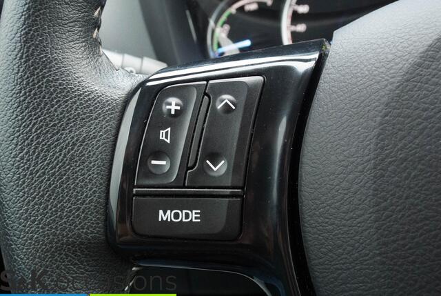 Toyota YARIS 1.5 Hybrid Dynamic