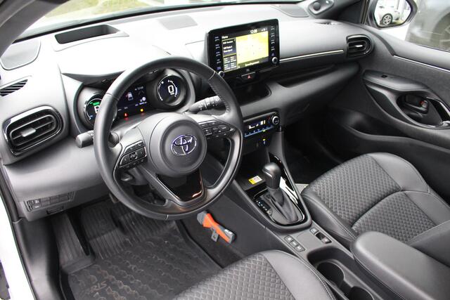 Toyota YARIS 1.5 Hybrid Executive I NL-auto! JBL I Leder I Parelmoerwit