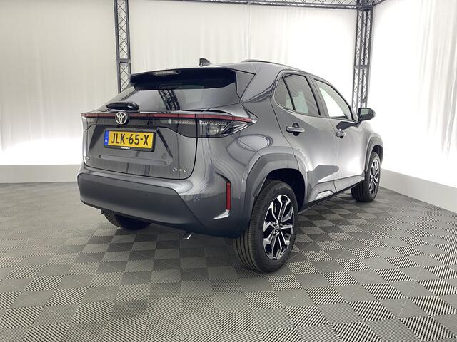 Toyota YARIS Cross 1.5 Hybrid 130 Dynamic | Apple carplay | Navi | Stoel- en stuurverarming | Camera