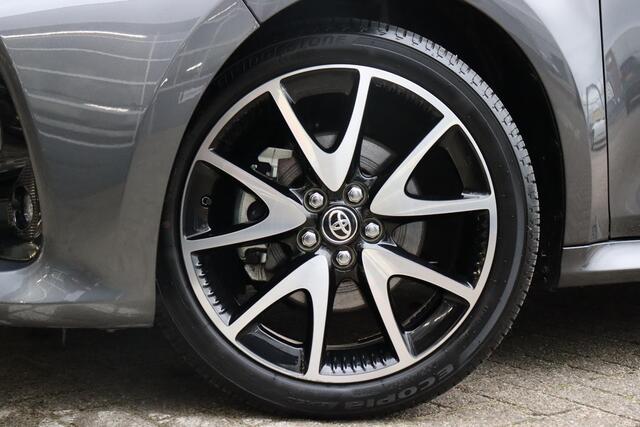 Toyota YARIS 1.5 Hybrid Executive , Premium Pack, Trekhaak, Panoramadak