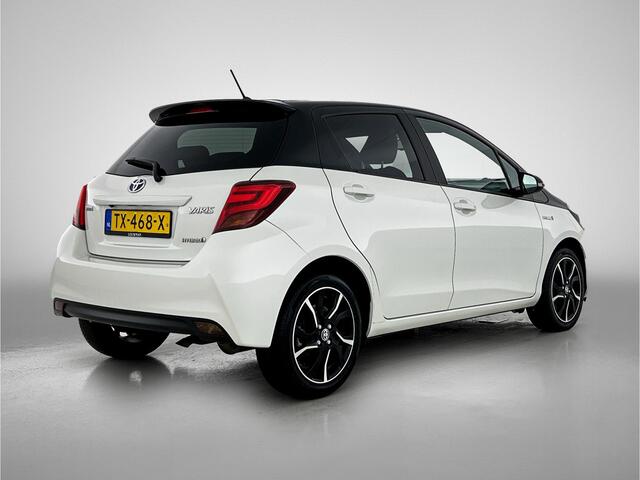 Toyota YARIS 1.5 Hybrid Dynamic Bi-Tone | Achteruitrijcamera | Dealeronderhouden |