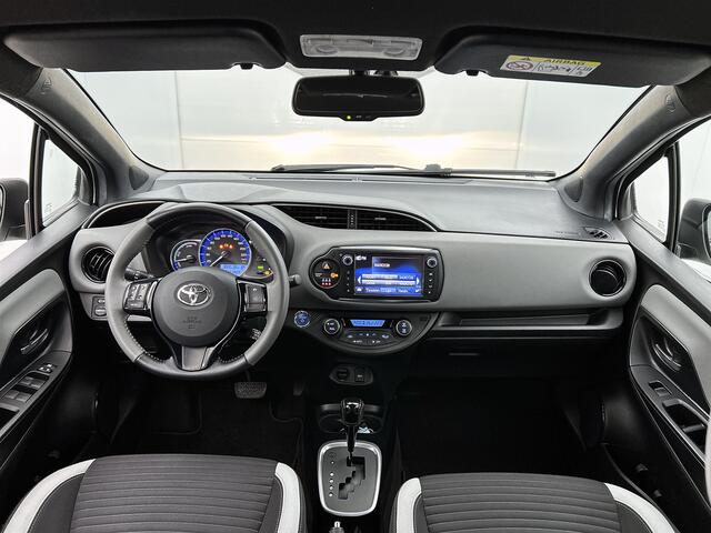 Toyota YARIS 1.5 Hybrid Dynamic Bi-Tone | Achteruitrijcamera | Dealeronderhouden |