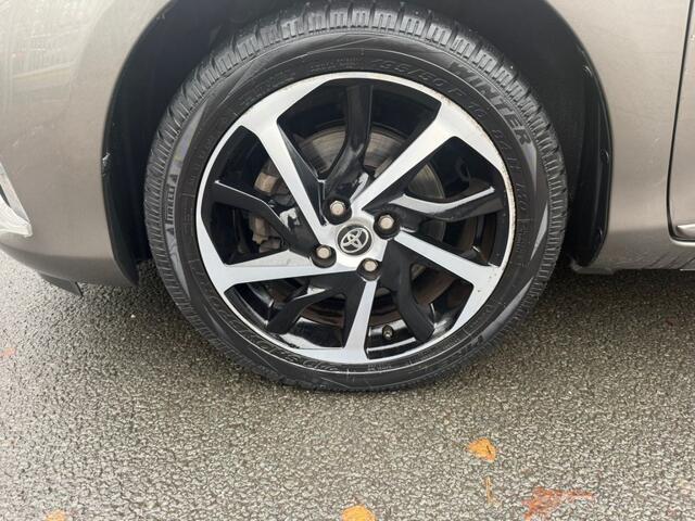 Toyota YARIS 1.5 HYbrid Aspiration camera*ecc*automaat*cruisecontrol*