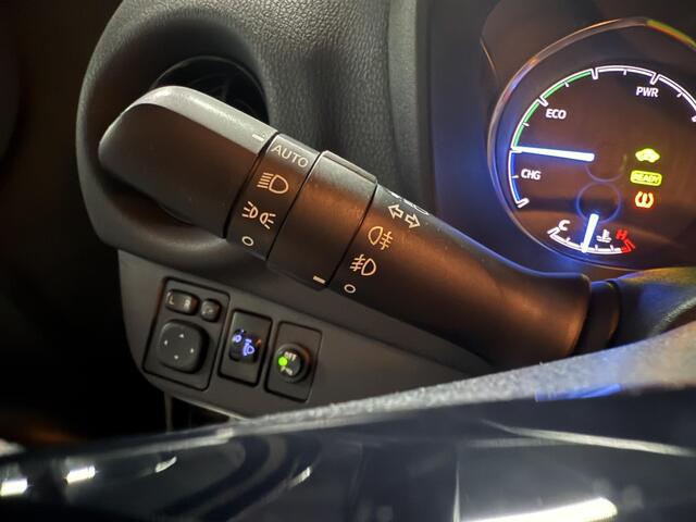 Toyota YARIS 1.5 Hybrid Bi-Tone