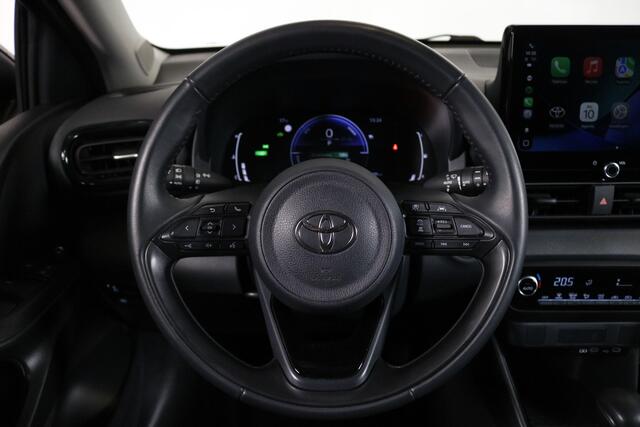 Toyota YARIS 1.5 Hybrid 115 First Edition