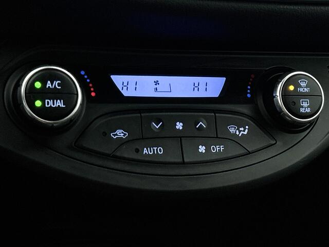 Toyota YARIS 1.5 VVT-i Bi-Tone | Premium uitgevoerd |