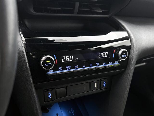 Toyota YARIS Cross 1.5 Hybrid Adventure | Stoelverwarming | Achteruitrijcamera |