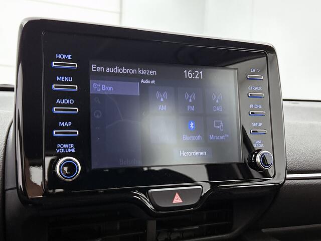 Toyota YARIS 1.5 Hybrid Dynamic | 1e Eigenaar | Navigatie | Lichtmetalen Velgen |
