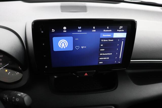 Toyota YARIS 1.5 Hybrid 115 Active /Bi-Tone | Apple Carplay/Android Auto | Zwart dak | Mistlampen voor |
