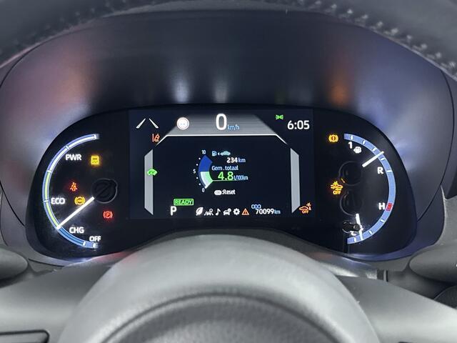 Toyota YARIS Cross 1.5 Hybrid Adventure Limited | Navi | Stoelverwarming | HUD | Parkeersensoren |