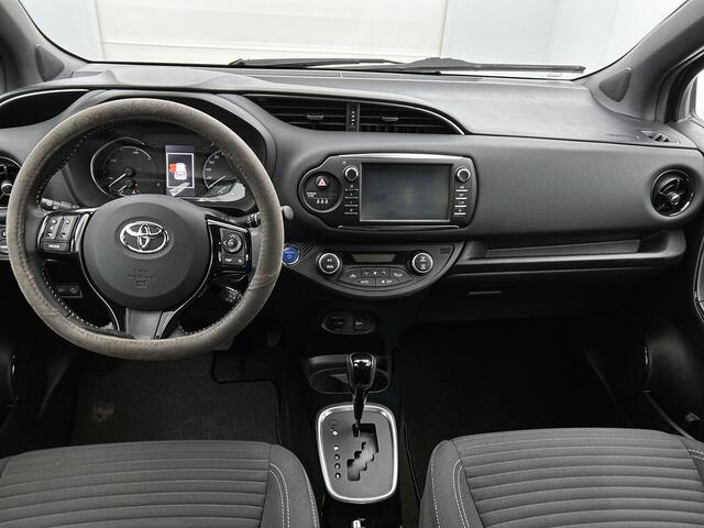 Toyota YARIS 1.5 Hybrid Bi-Tone | LED V+A | Climate control | 16'' LM velgen | leseman
