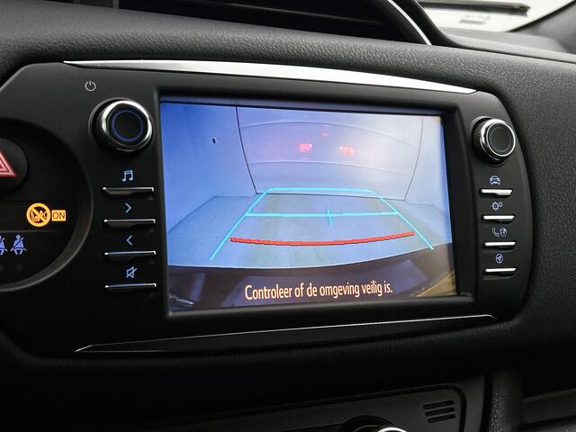 Toyota YARIS 1.5 Hybrid Bi-Tone | LED V+A | Climate control | 16'' LM velgen | leseman
