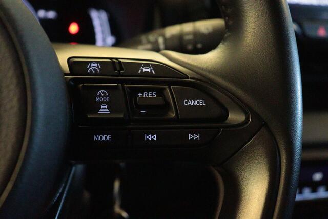 Toyota YARIS 1.5 Hybrid 115 Dynamic | APPCONNECT | CLIMA | CAMERA | ADAP CRUISE | LANE-ASSIST |