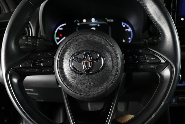 Toyota YARIS Cross 1.5 Hybrid Adventure Head-Up Display | Dode hoek sensoren | Parkeersensoren |
