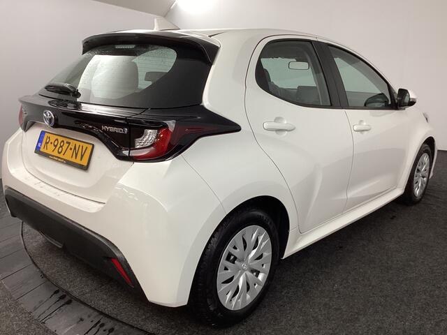 Toyota YARIS 1.5 Hybrid Active | Camera | Cruise | DAB |* 27 t/m 31 dec eindejaarsshow!!