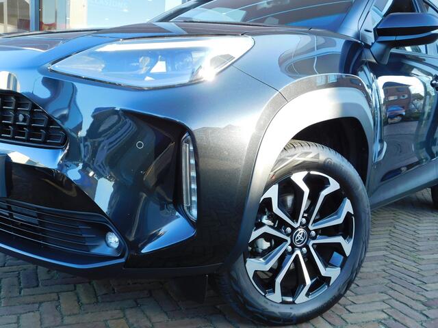 Toyota YARIS Cross 1.5 Hybrid 115 First Edition Comfort Pack