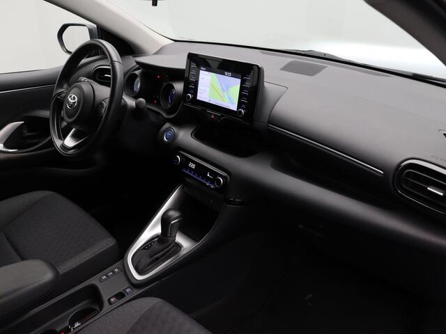 Toyota YARIS 1.5 Hybrid Dynamic | Trekhaak | Achteruitrijcamera | Navigatie | All Season Banden |