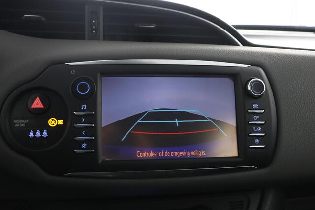 Toyota YARIS 1.5 VVT-i Aspiration | Trekhaak | Achteruitrijcamera |