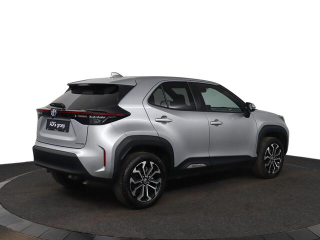 Toyota YARIS Cross 1.5 Hybrid Business Plus | Navigatie | LMV | Climate control |