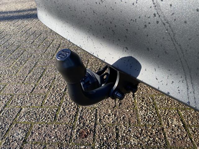 Toyota YARIS Cross 1.5 Hybrid 115 Dynamic | Comfort Pack