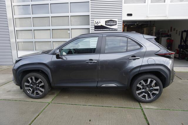 Toyota YARIS Cross 1.5 Hybrid 130 Executive |Navi|Carplay|PDC V+A|Camera|E.a.klep|Stoel en stuurverw.|