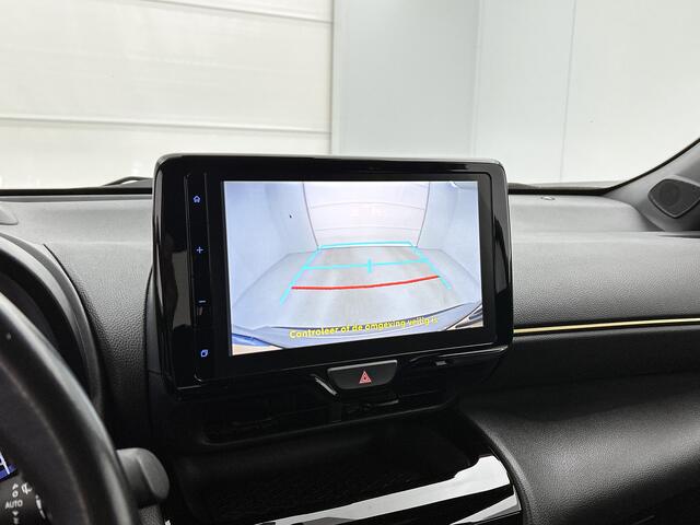Toyota YARIS Cross 1.5 Hybrid Adventure |Full map navigatie | Adaptive cruise control | Stoelverwarming|